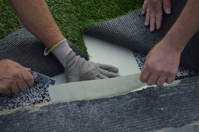 Flagstaff artificial turf installation - cushion pad installation